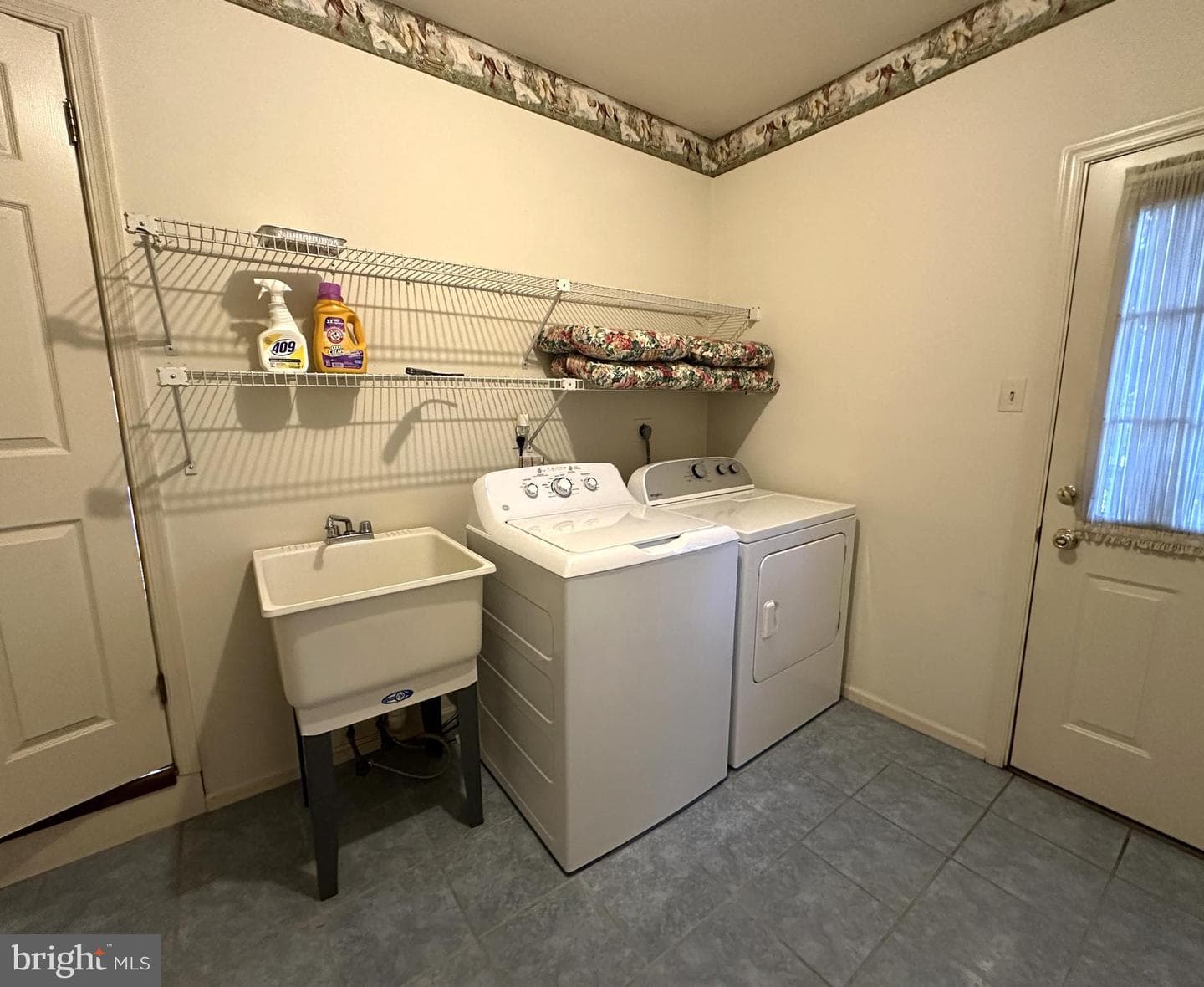 2801 Denbeigh Drive photo 28