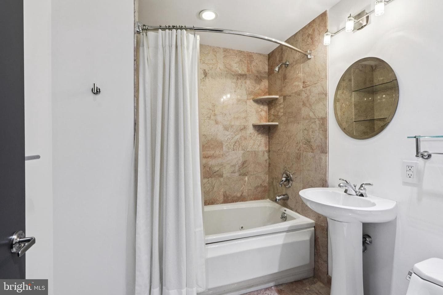 400 Highview Drive photo 102