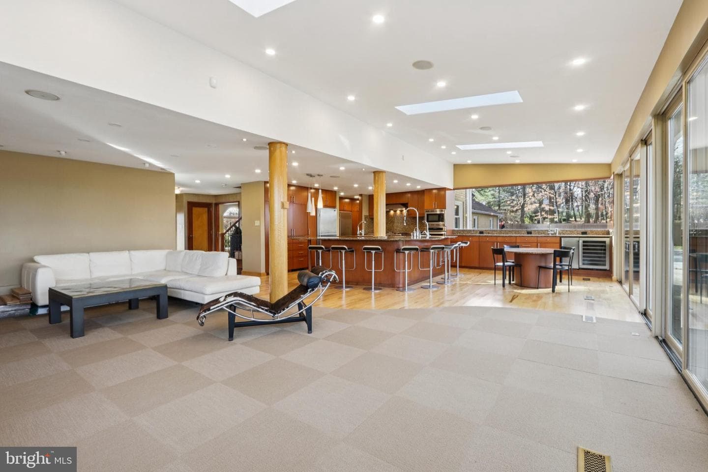 400 Highview Drive photo 25
