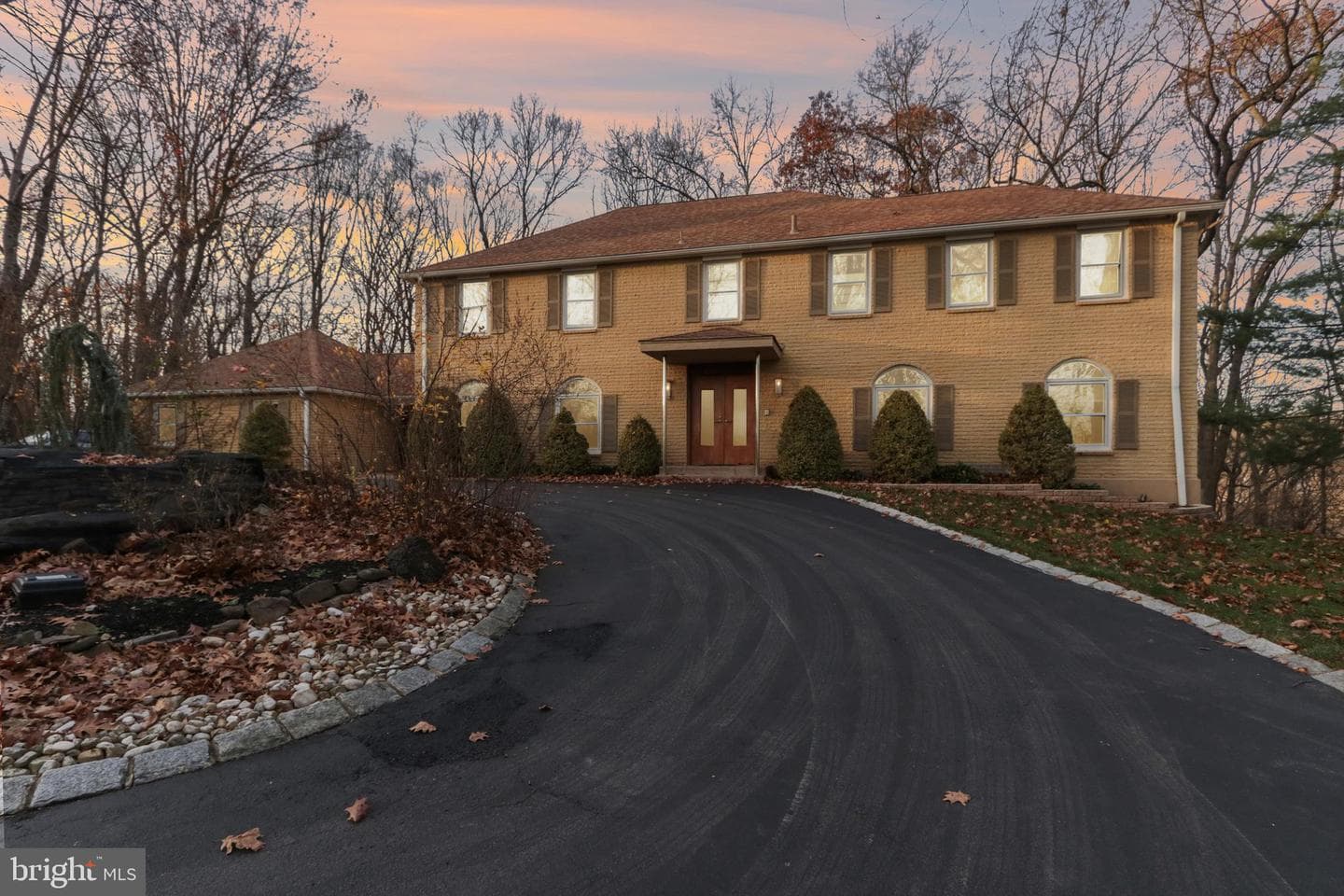 400 Highview Drive photo 3