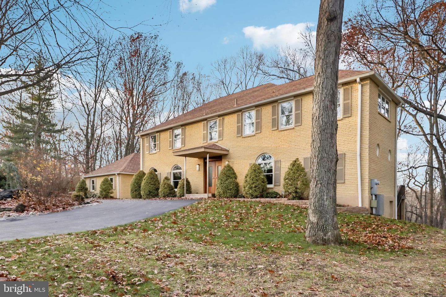 400 Highview Drive photo 6