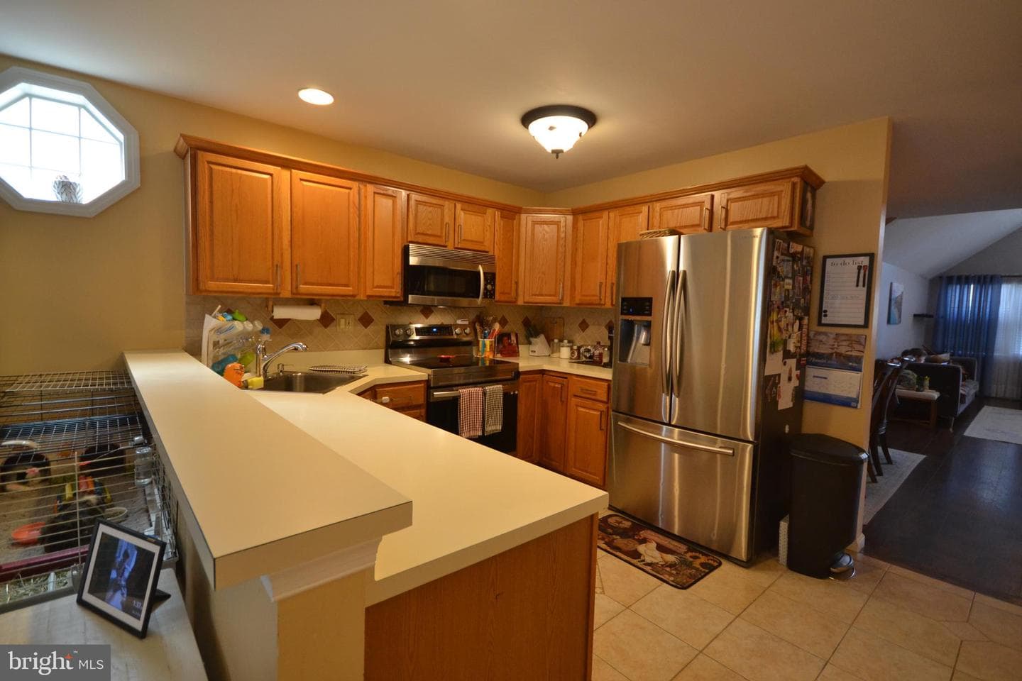 304 Victoria Drive photo 6