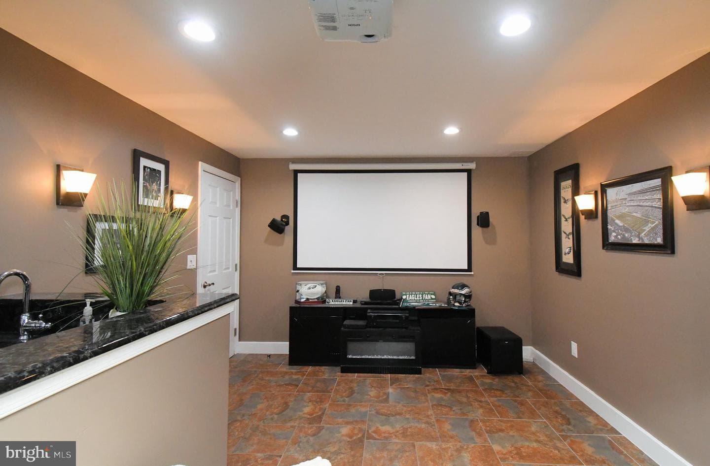 340 Vanderbilt Lane photo 40