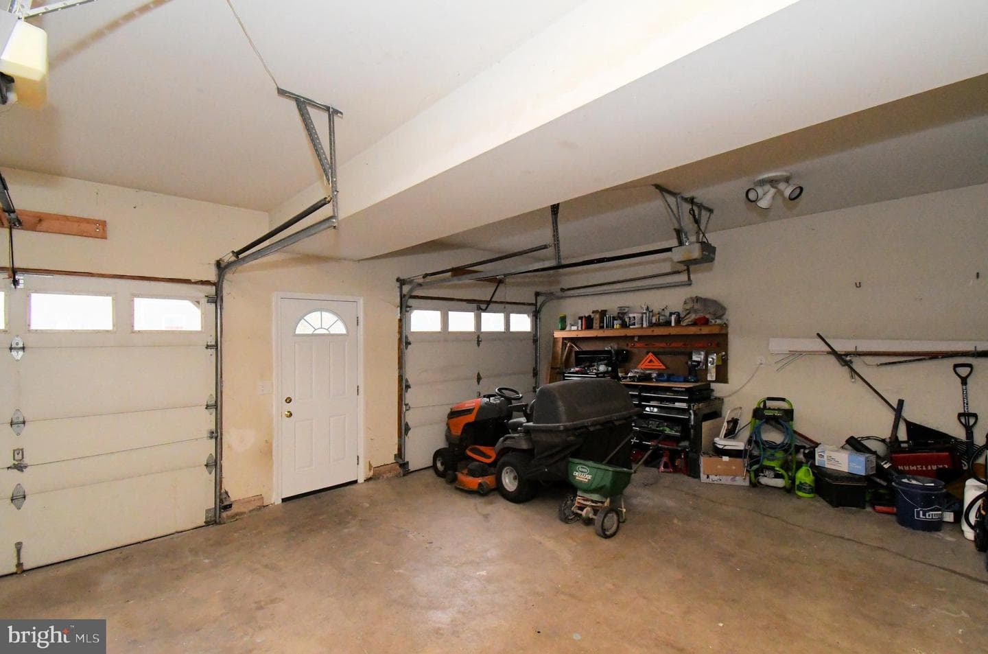 340 Vanderbilt Lane photo 69