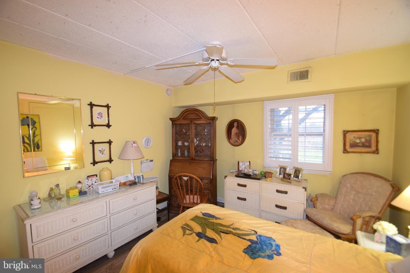 176 Riversedge photo 19