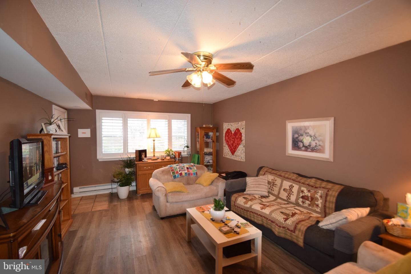 176 Riversedge photo 5