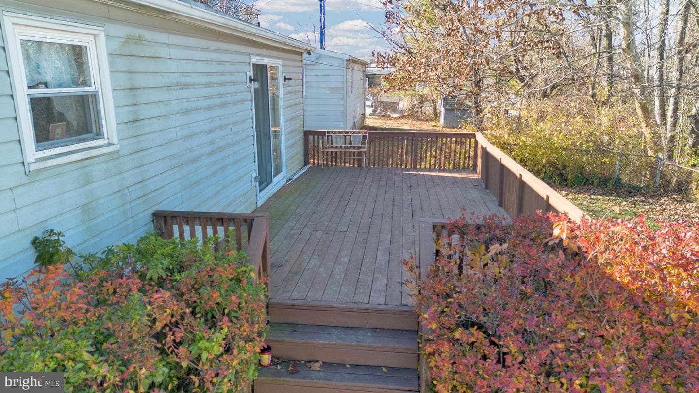 394 Stonybrook Road photo 27