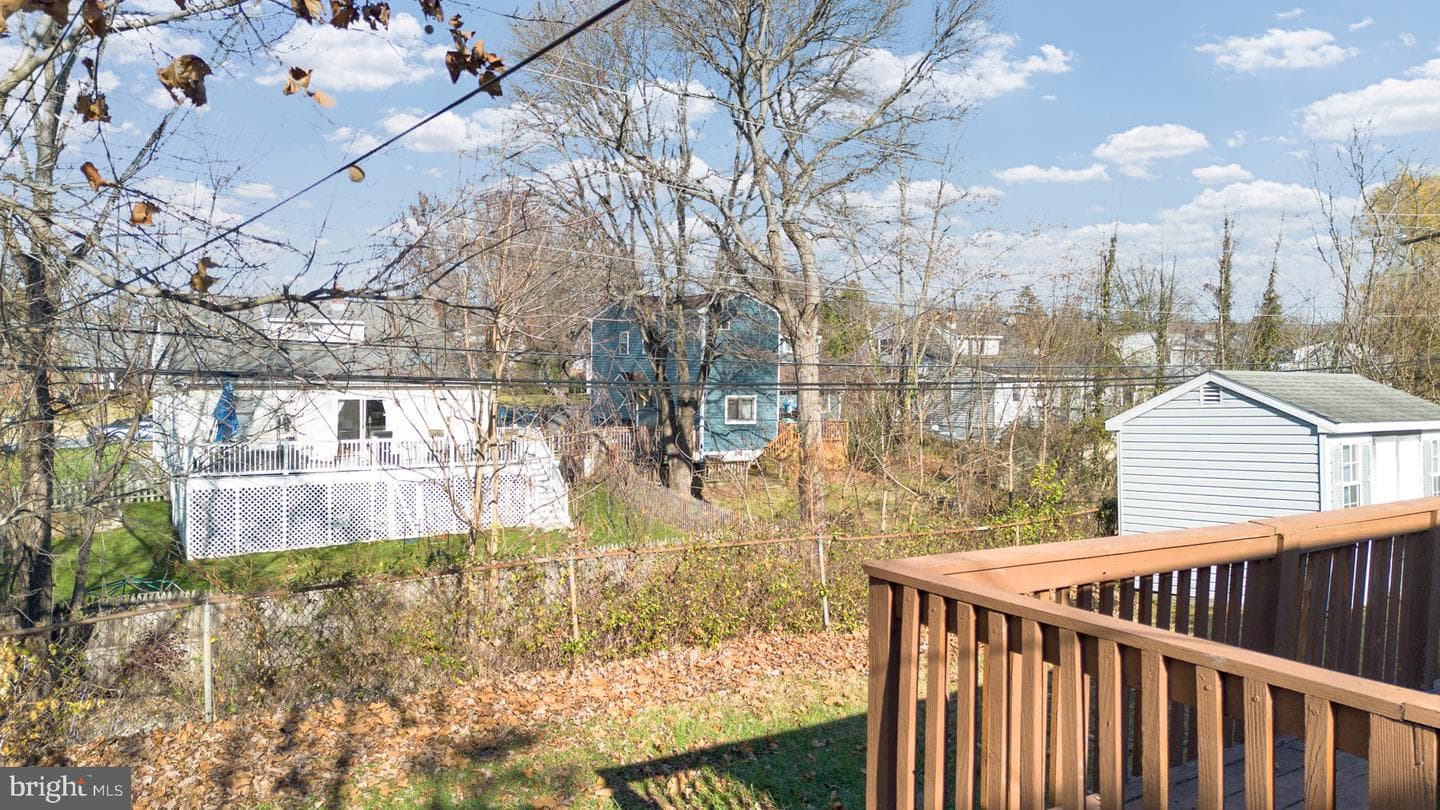 394 Stonybrook Road photo 31