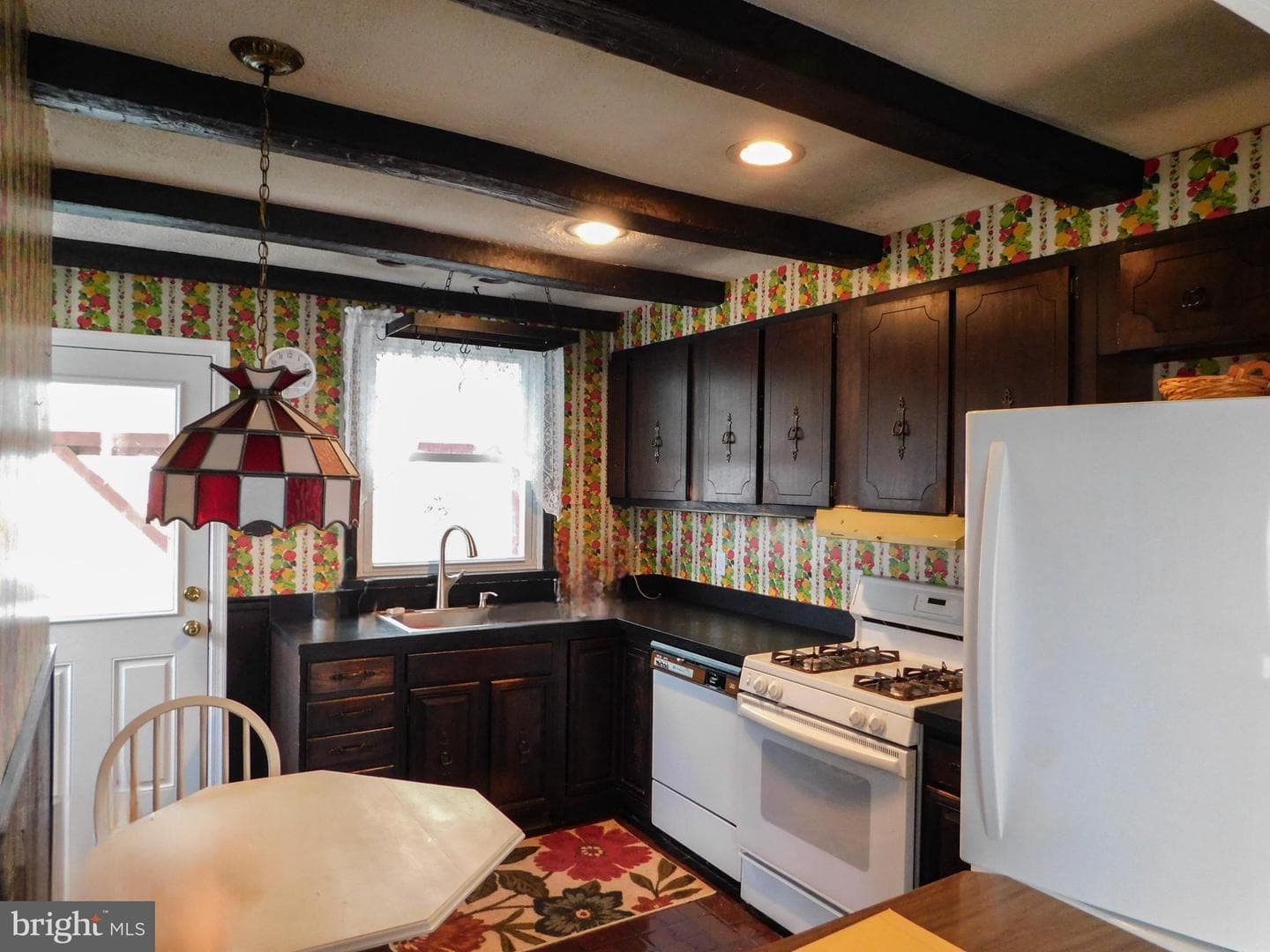 1448 W James Street photo 9