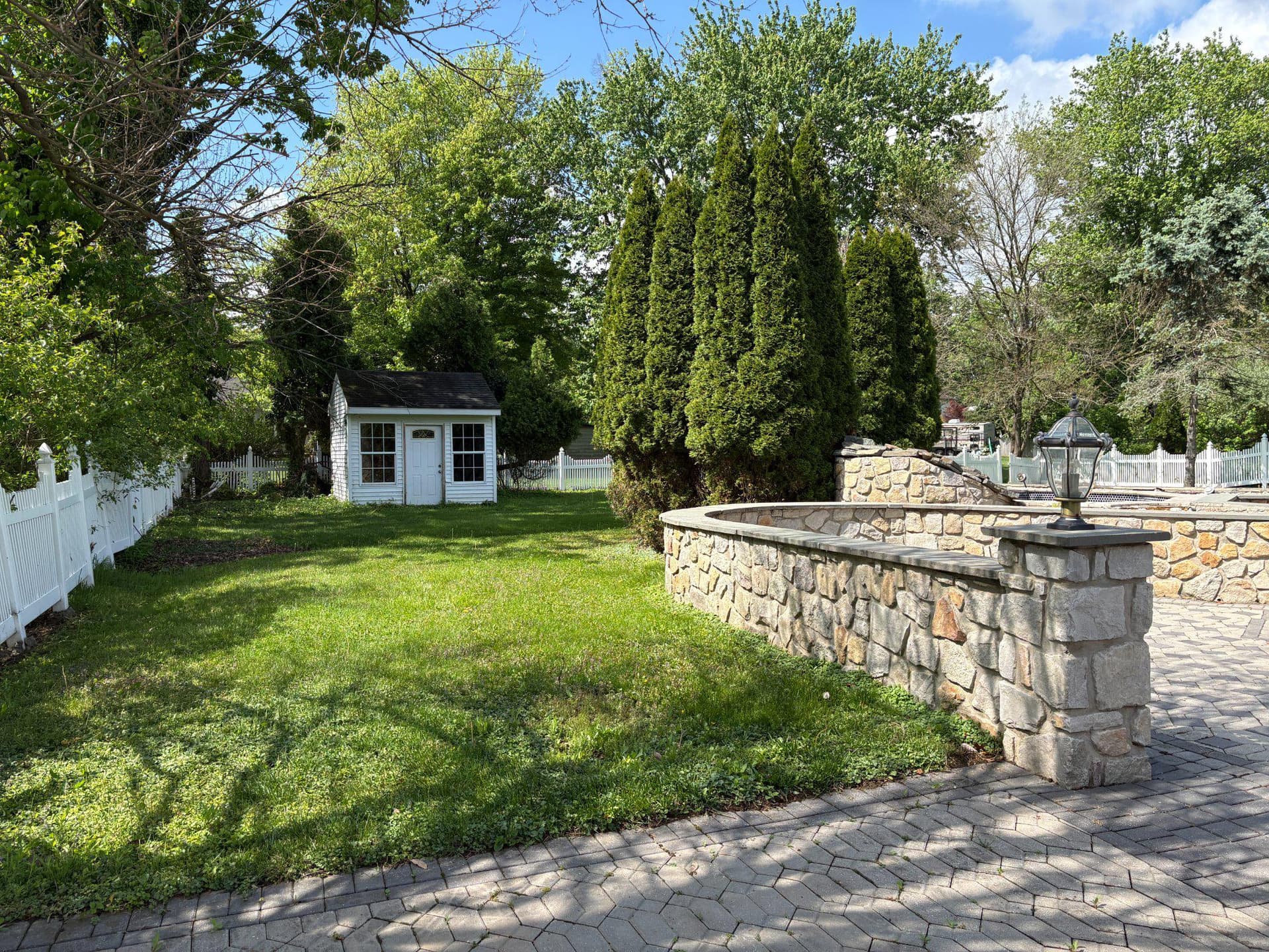 1021 Meetinghouse Road photo 8