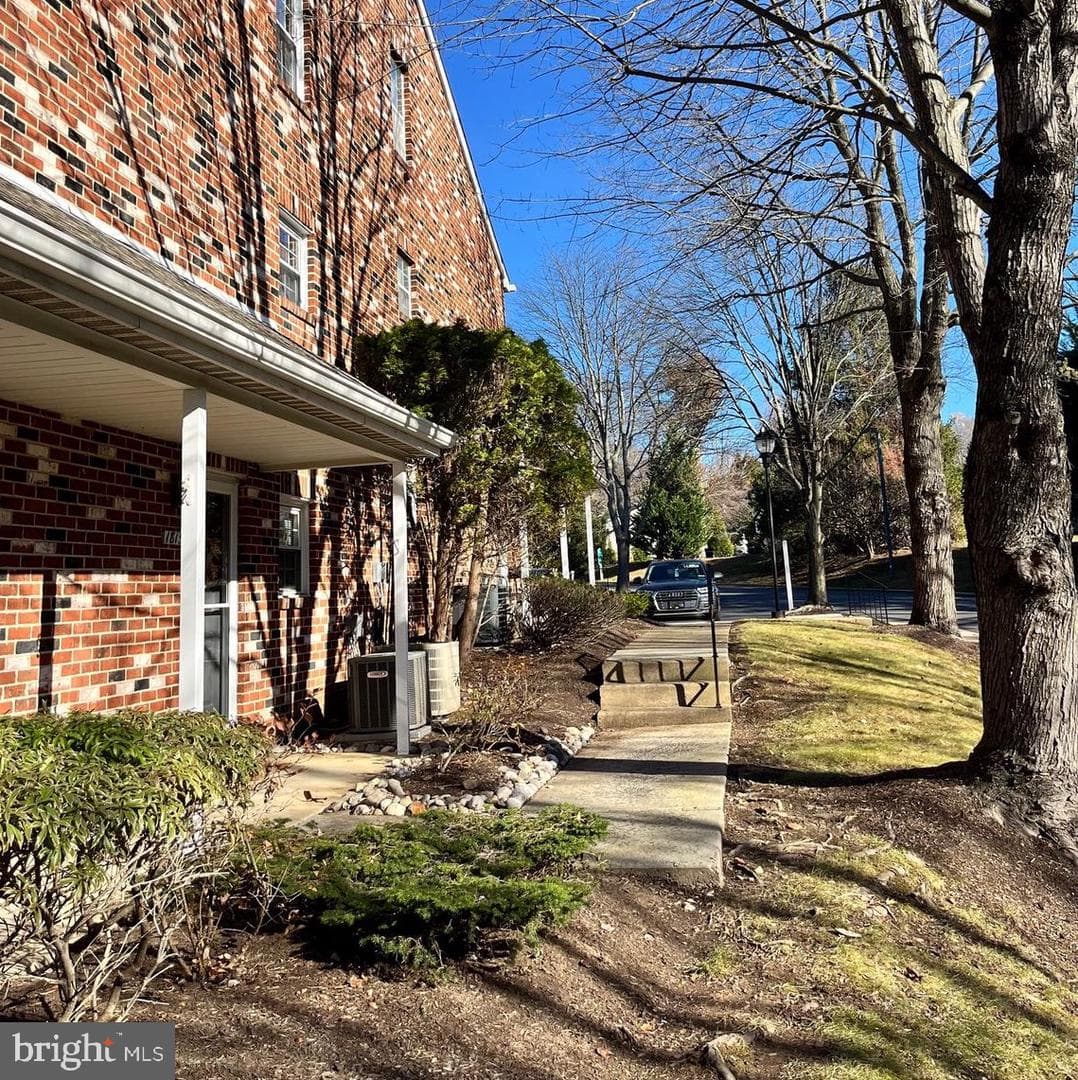 1815 Valley Glen Road #140 photo 19