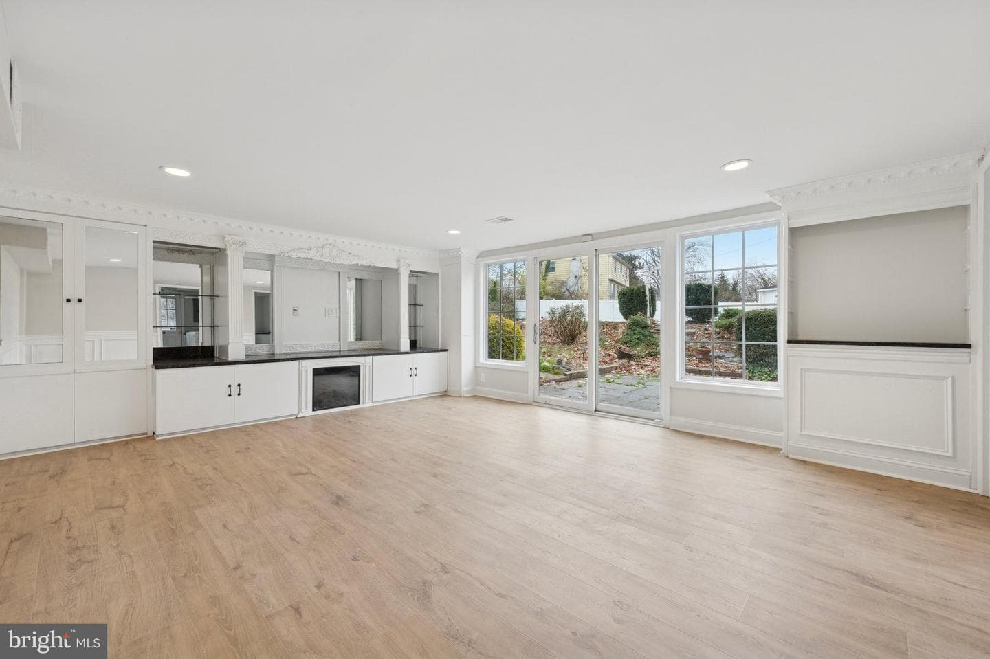 440 Rittenhouse photo 19