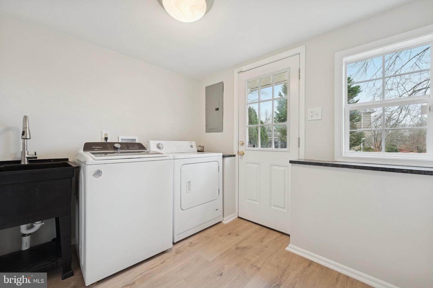 440 Rittenhouse photo 22