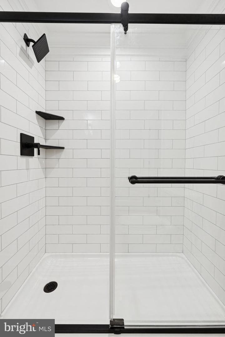 440 Rittenhouse photo 27