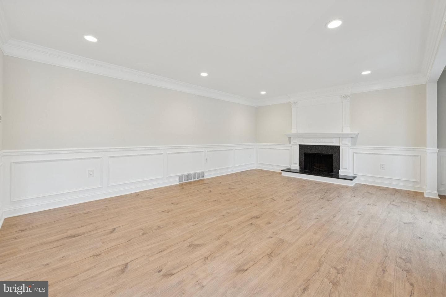 440 Rittenhouse photo 9