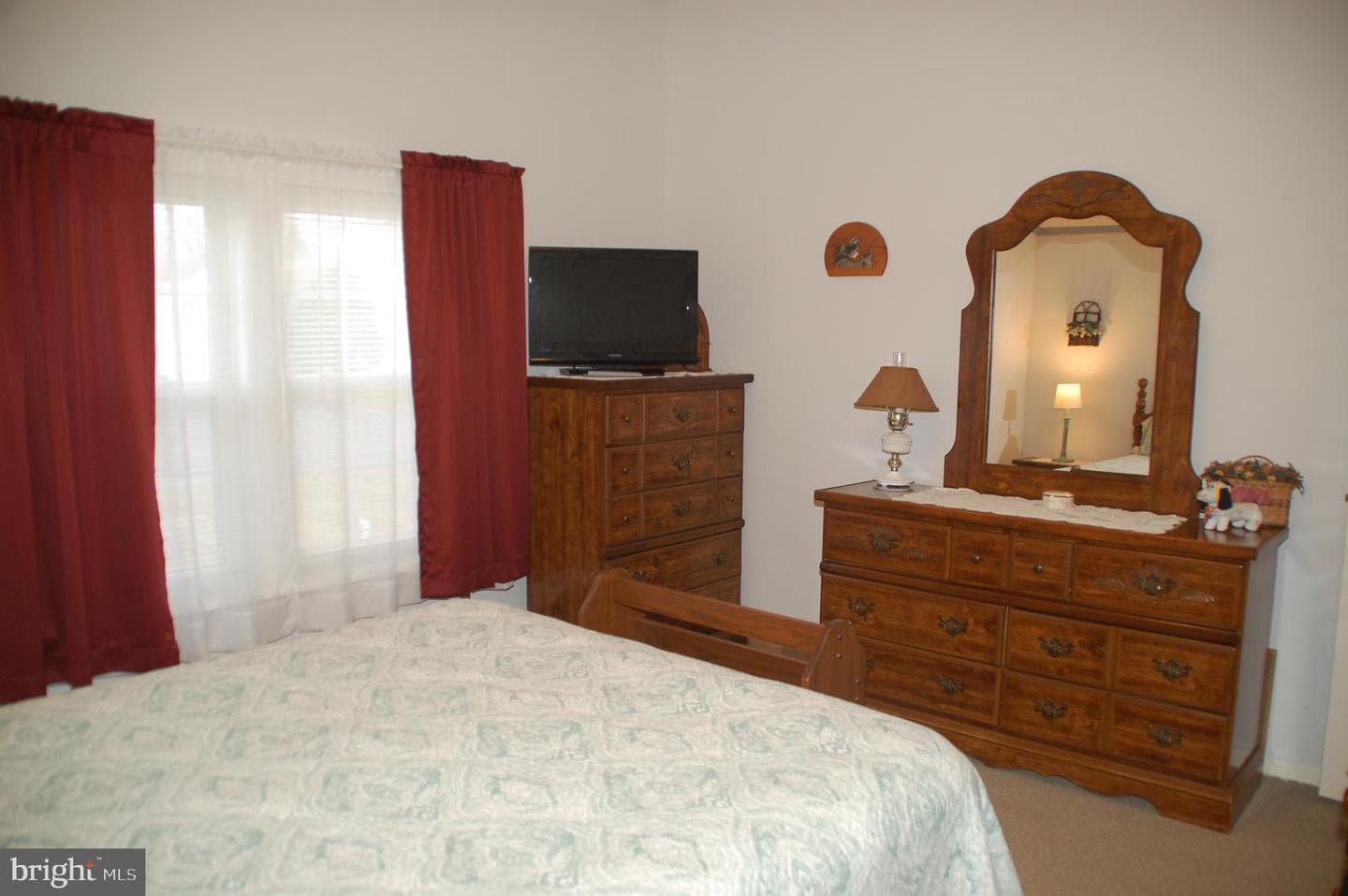 412 Westbury Drive photo 33