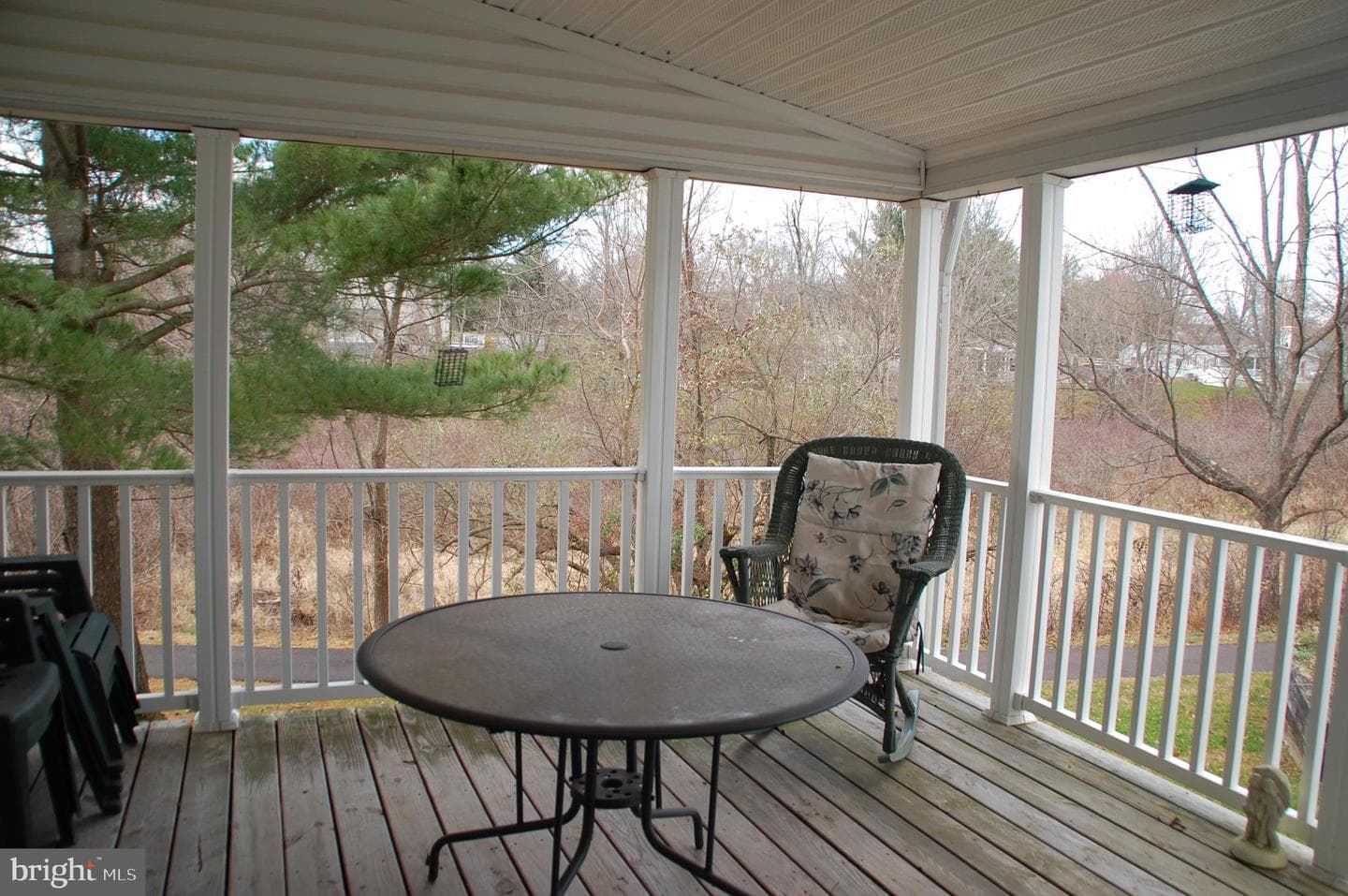 412 Westbury Drive photo 40