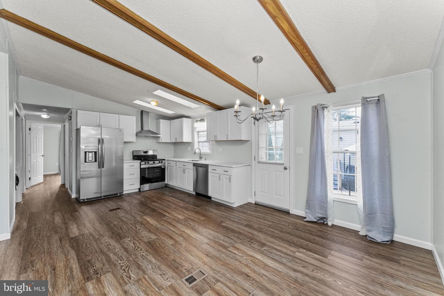 738 Aspen Circle photo 8