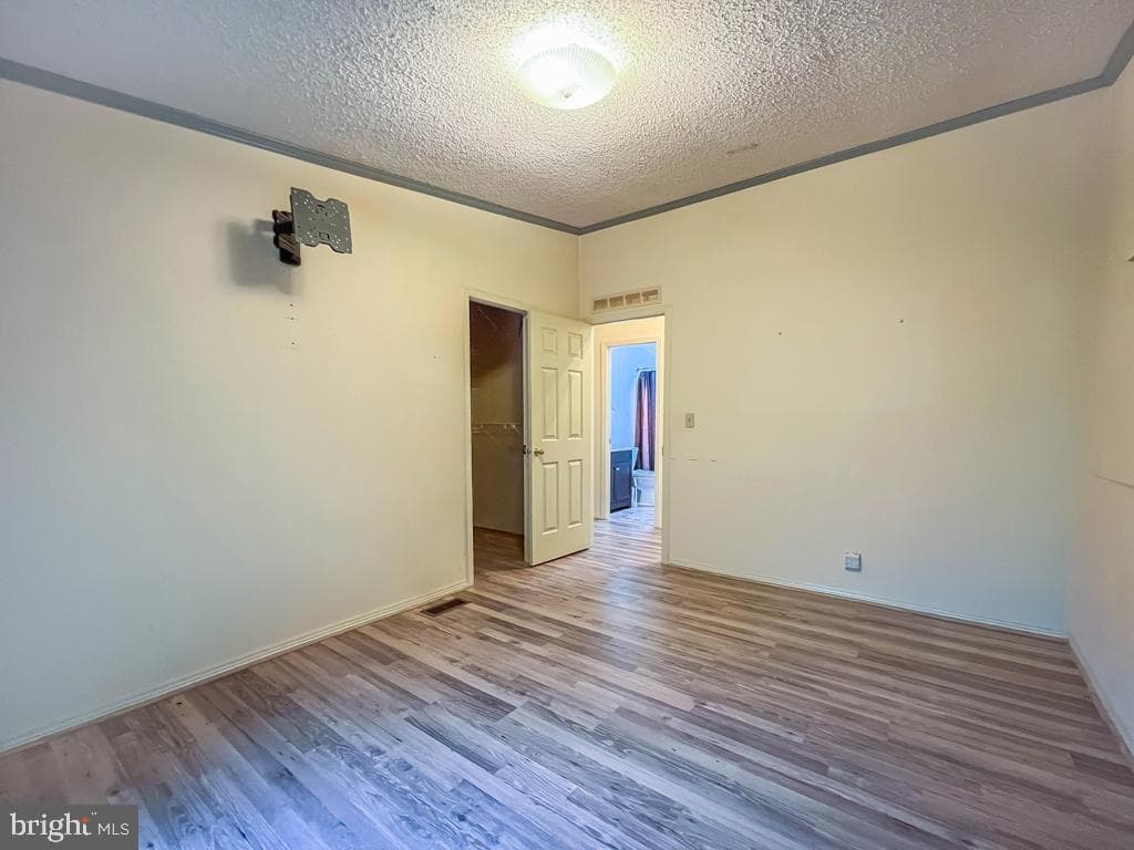 13 Clovedale Way photo 28