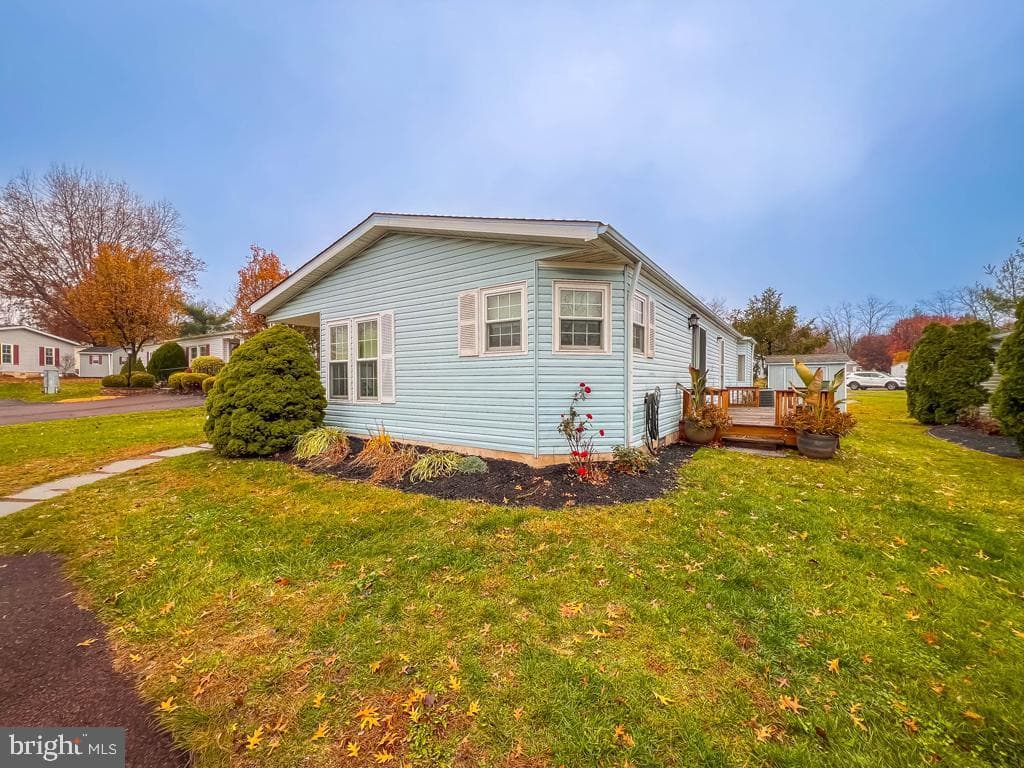 13 Clovedale Way photo 3