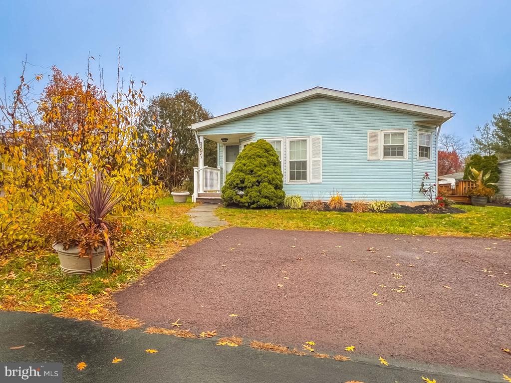 13 Clovedale Way photo 4