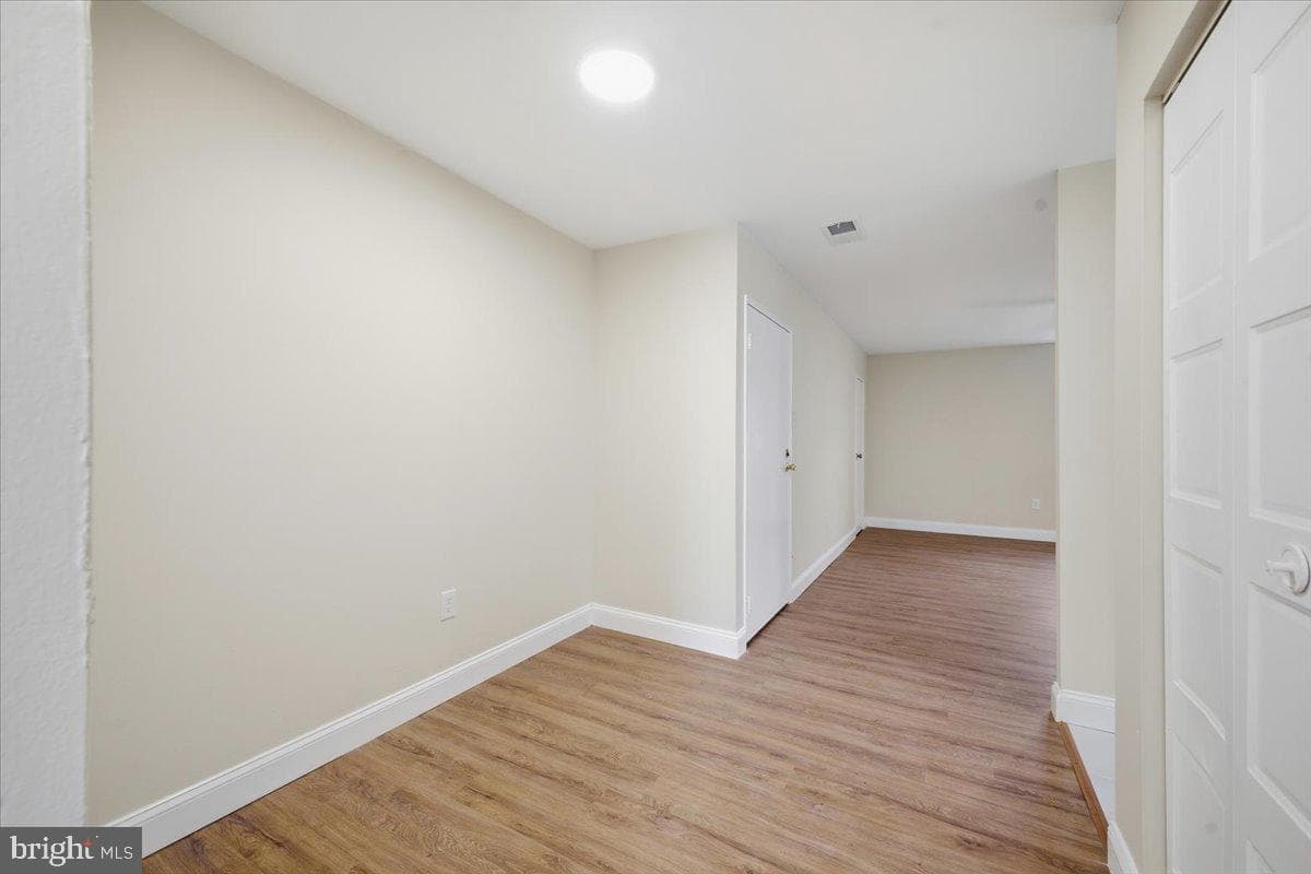 64 Cavendish Drive photo 8
