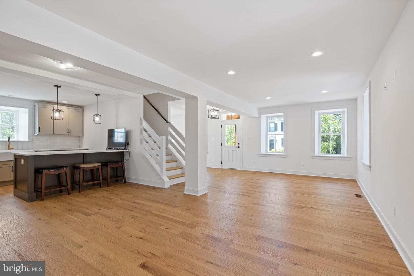 430 Asha Way photo 18
