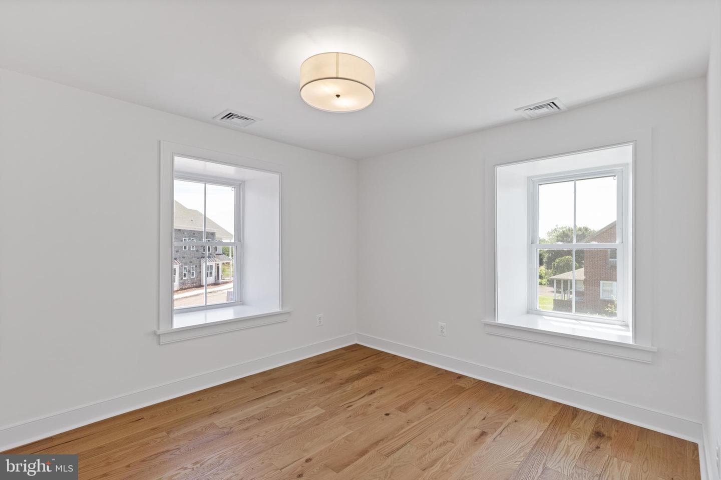 430 Asha Way photo 38