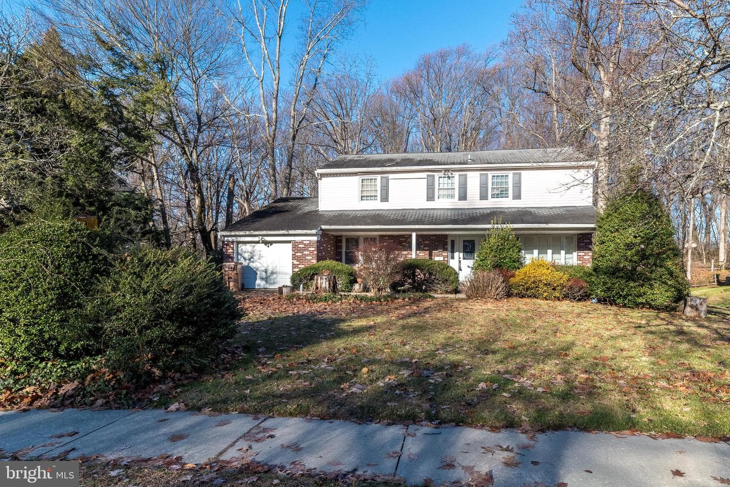 3225 Burn Brae Drive photo 3