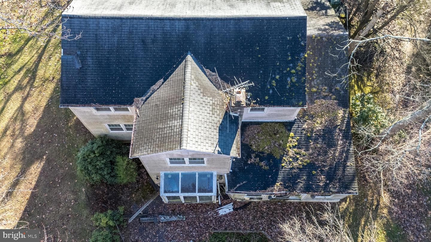 3225 Burn Brae Drive photo 6