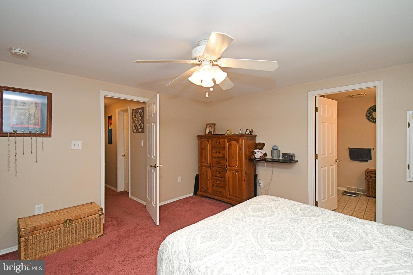 2005 Highland Court #2005 photo 29