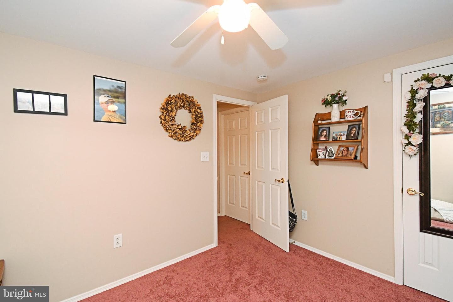 2005 Highland Court #2005 photo 33