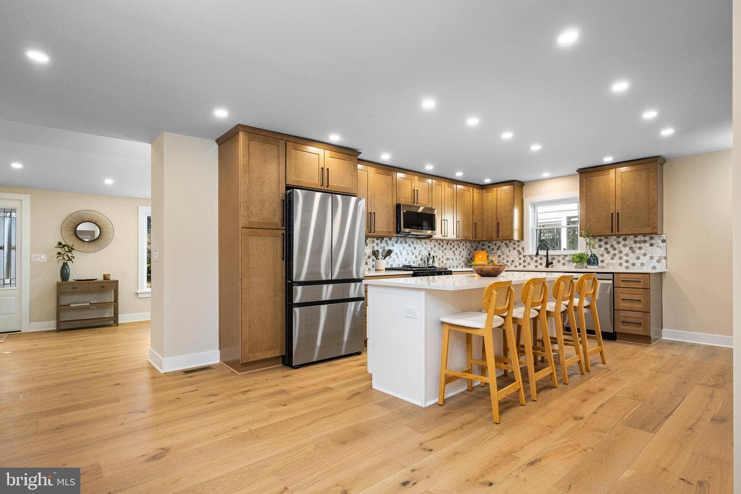 211 Bryn Mawr Avenue photo 16