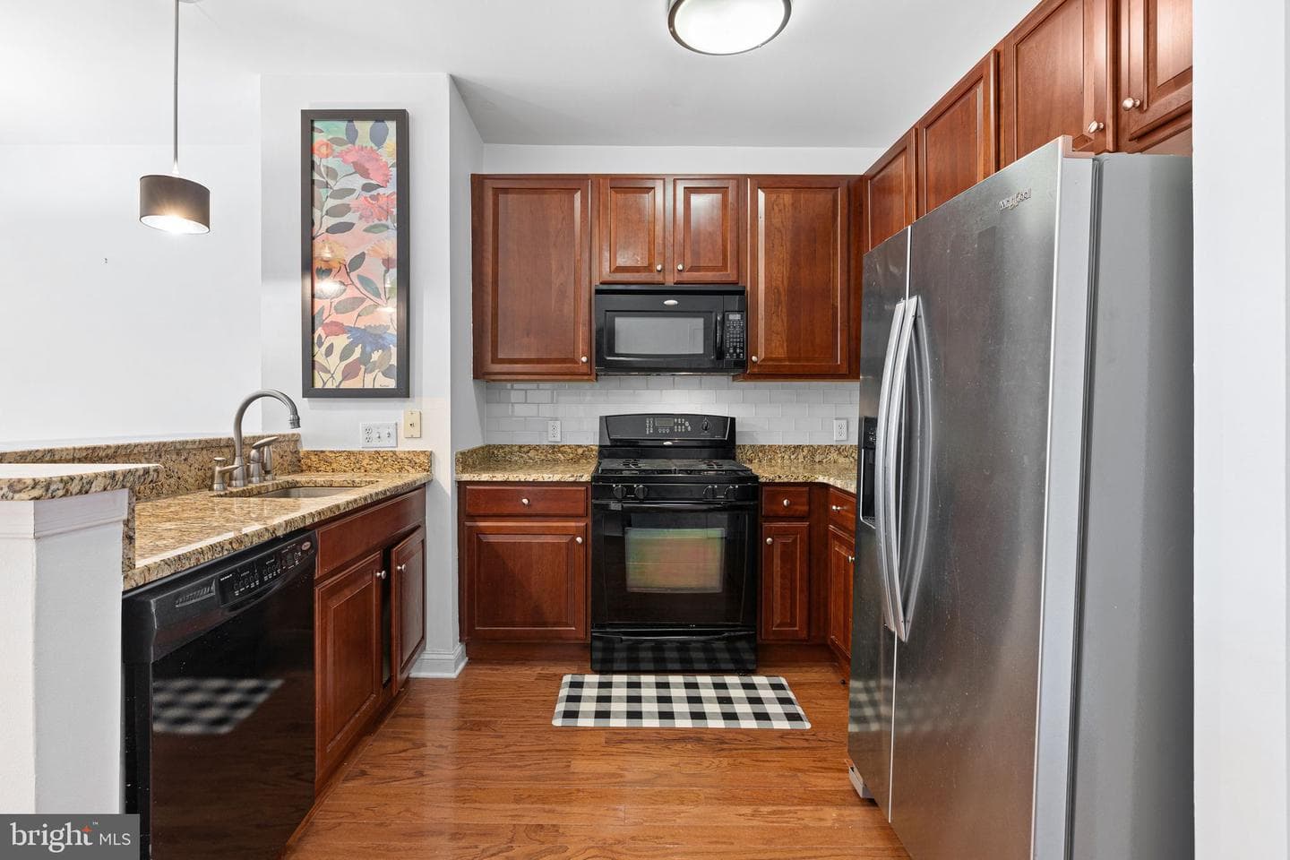 200 W Elm Street #1112 photo 8