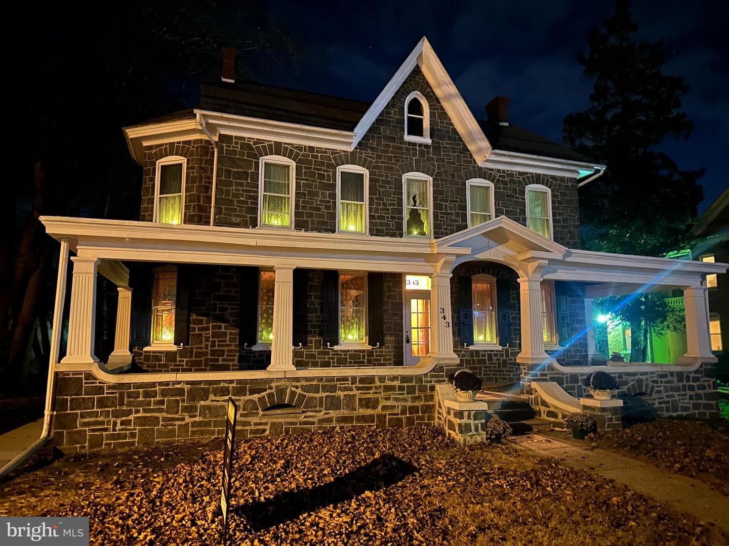 343 Main Street photo 3