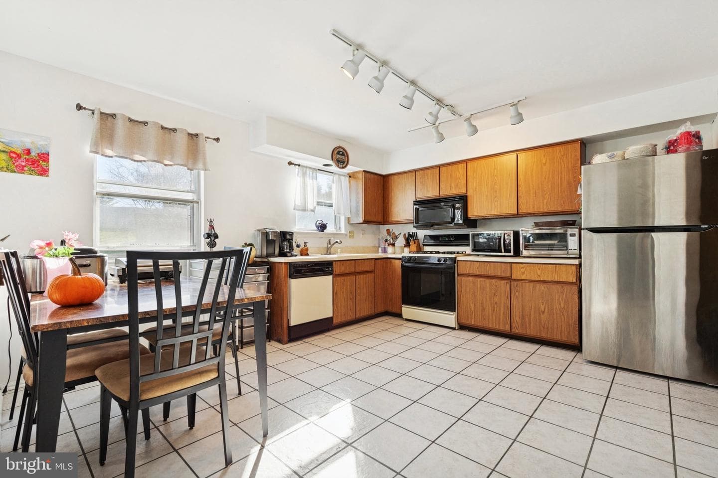 106 Stayman Drive photo 10