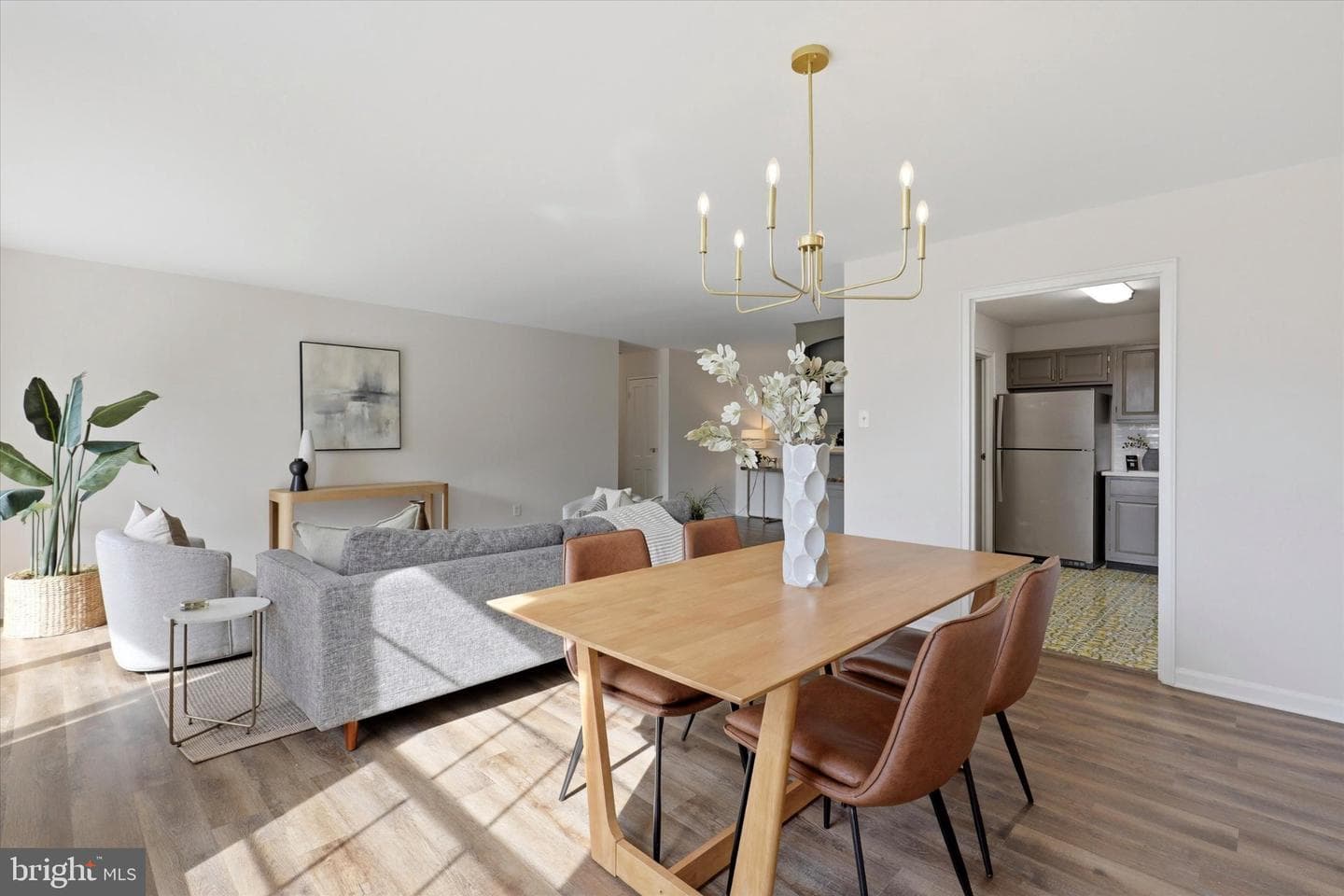 449 Montgomery Avenue #306 photo 7