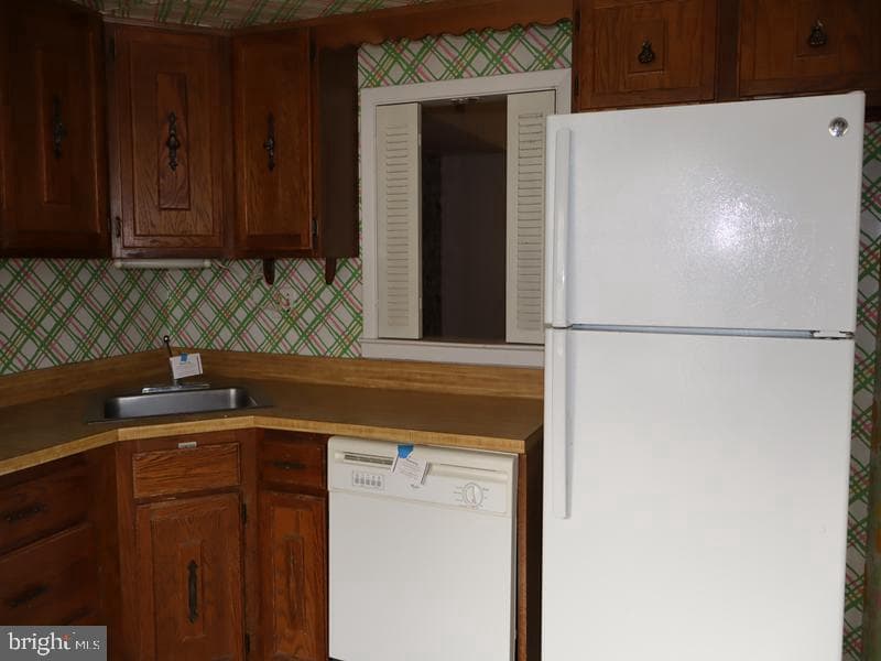 238 Glen Place #238 photo 9