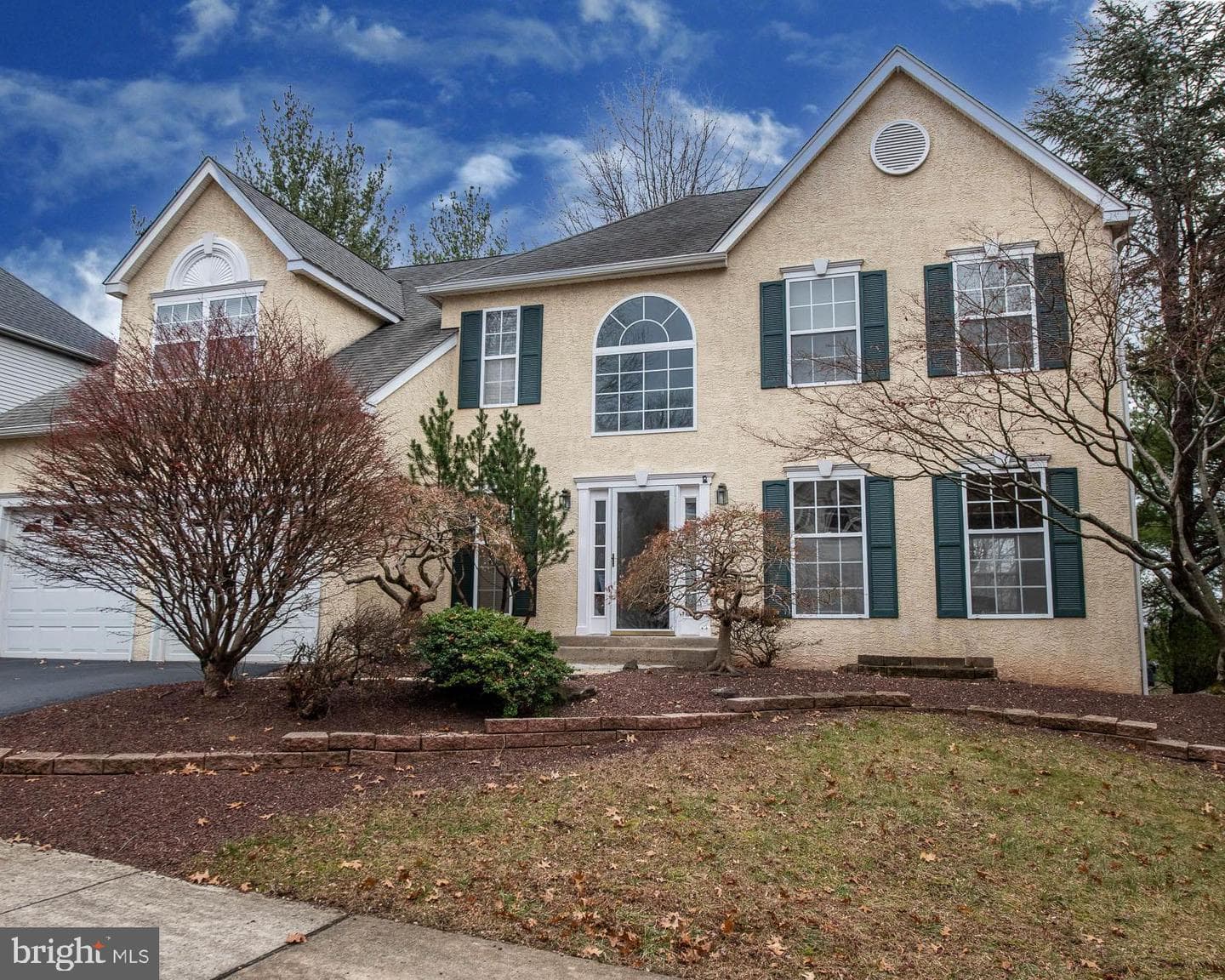 116 Scarlet Oak Drive photo 2