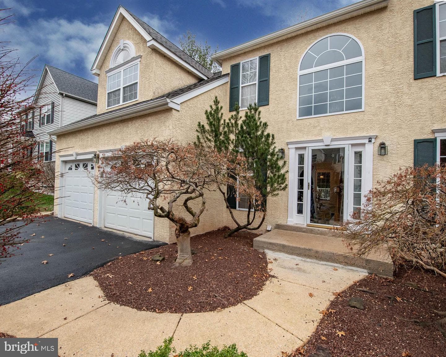 116 Scarlet Oak Drive photo 3