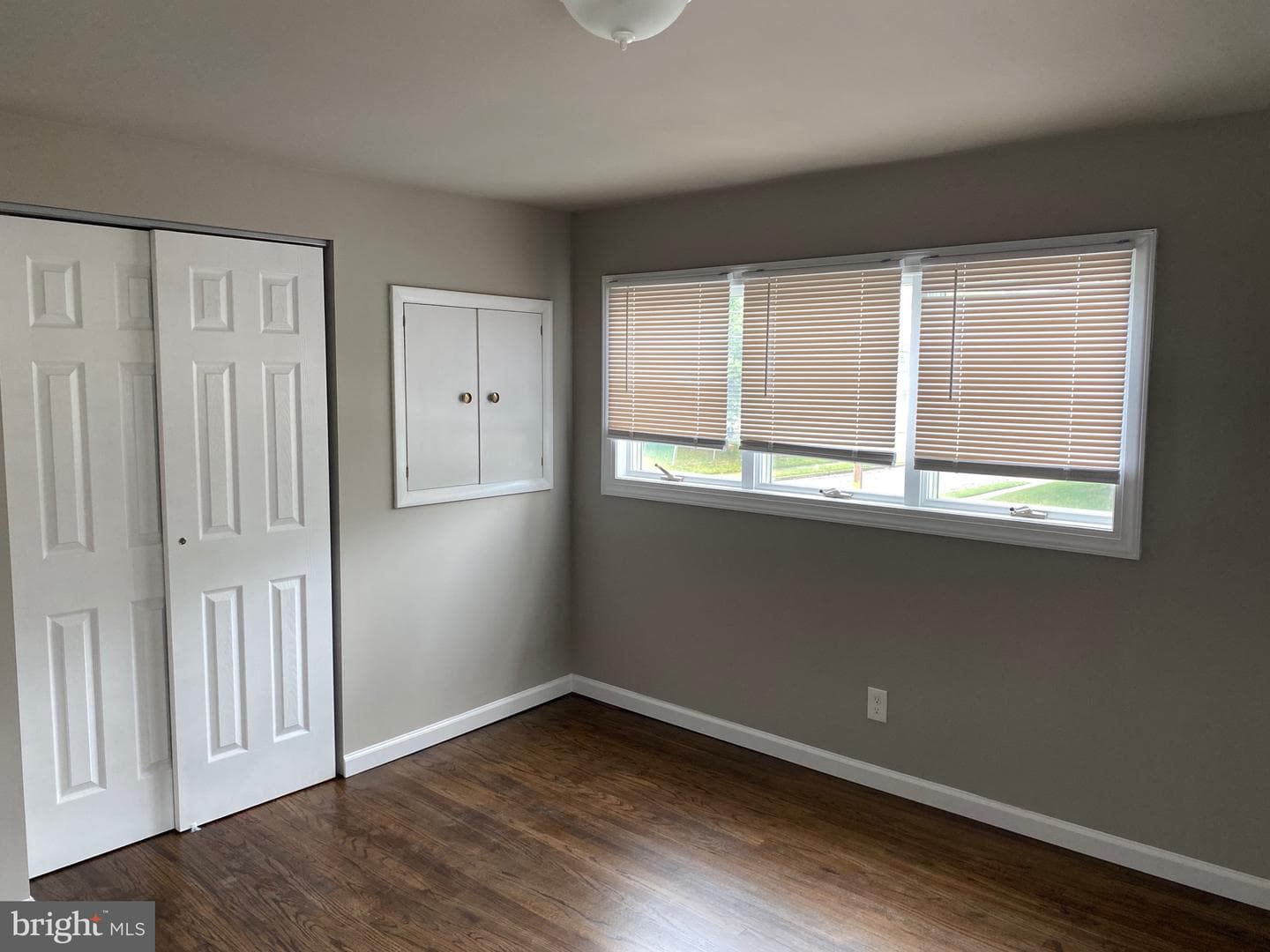 1403 Birchwood Avenue photo 15