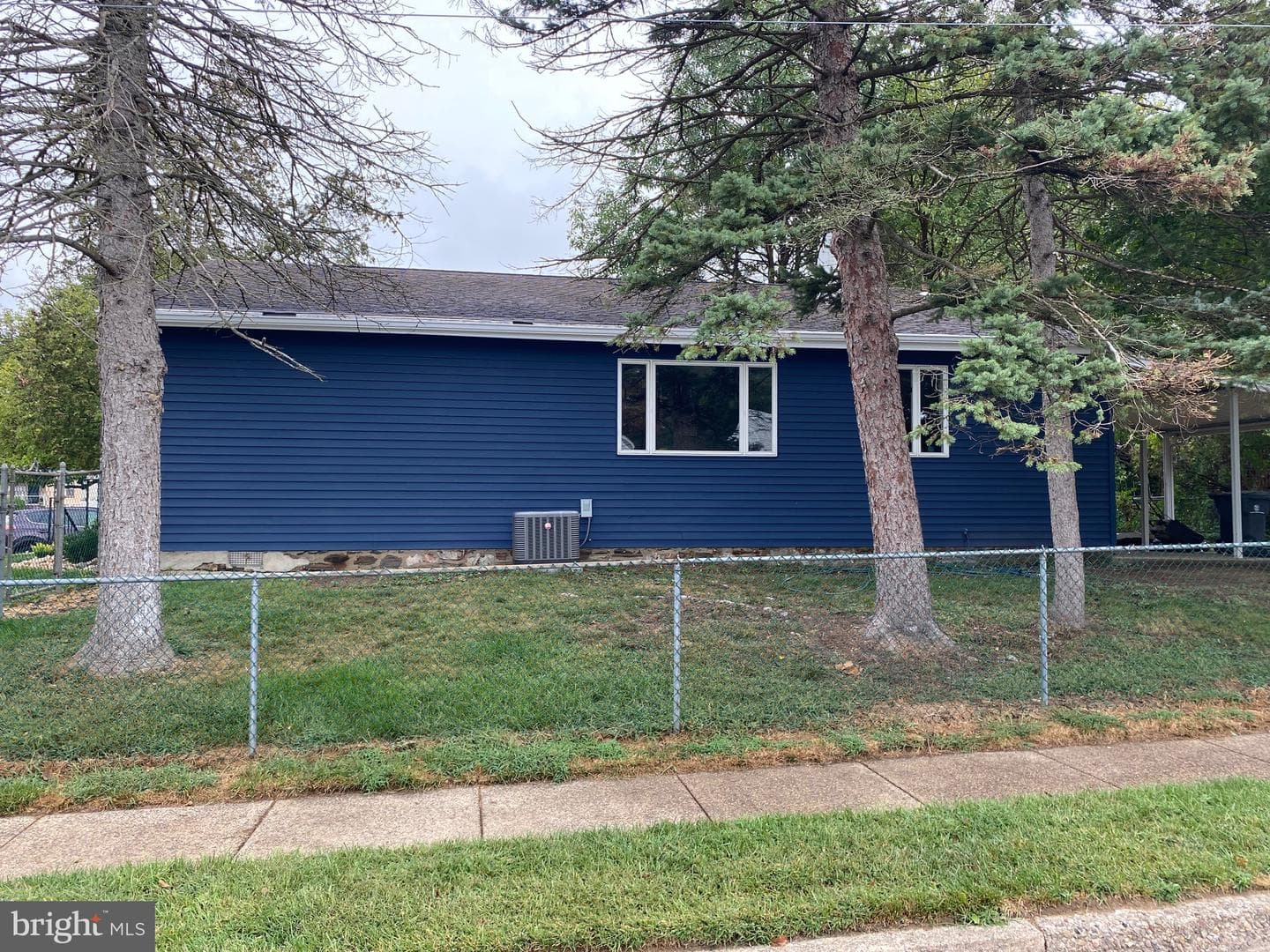 1403 Birchwood Avenue photo 2
