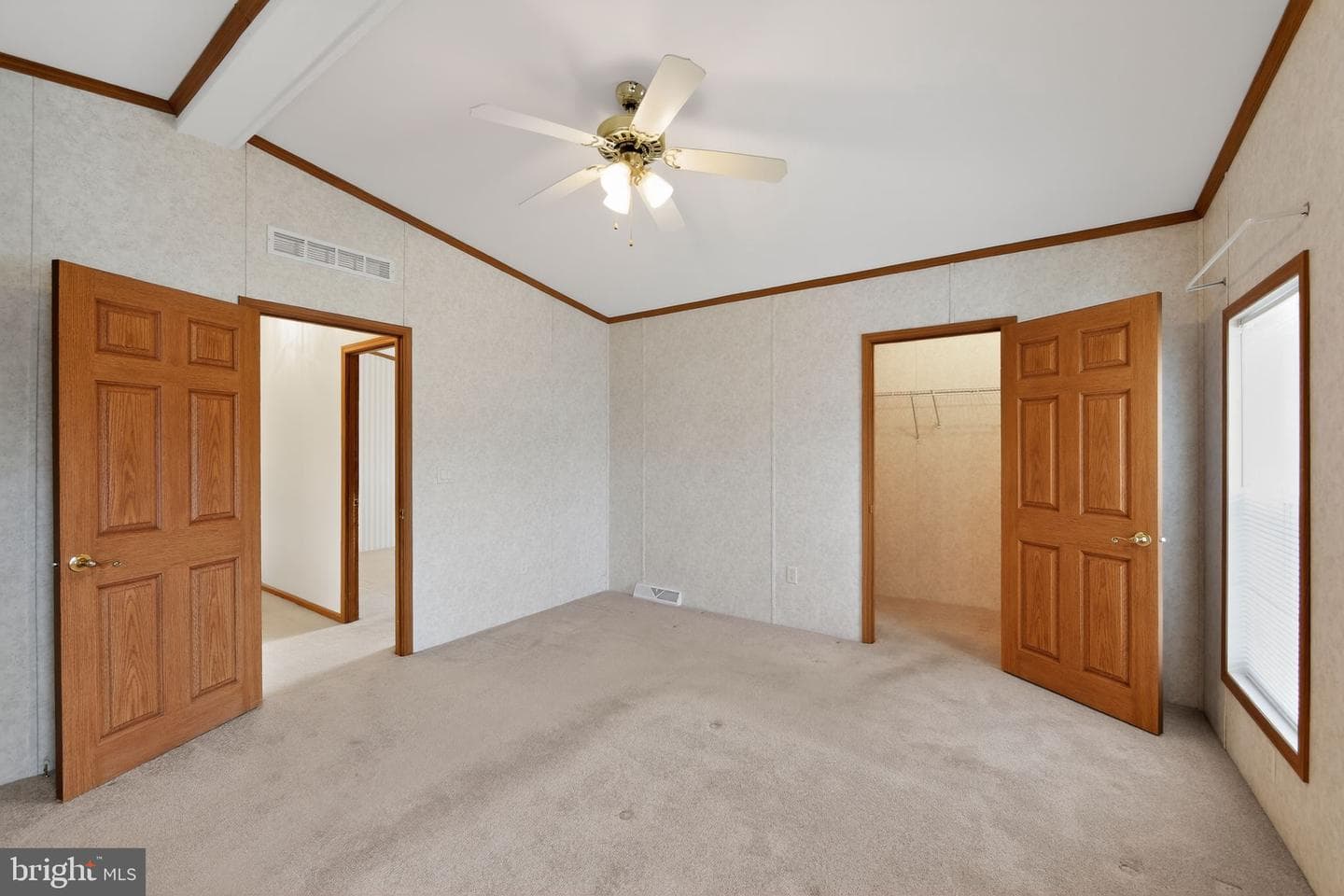 405 Village Way photo 19