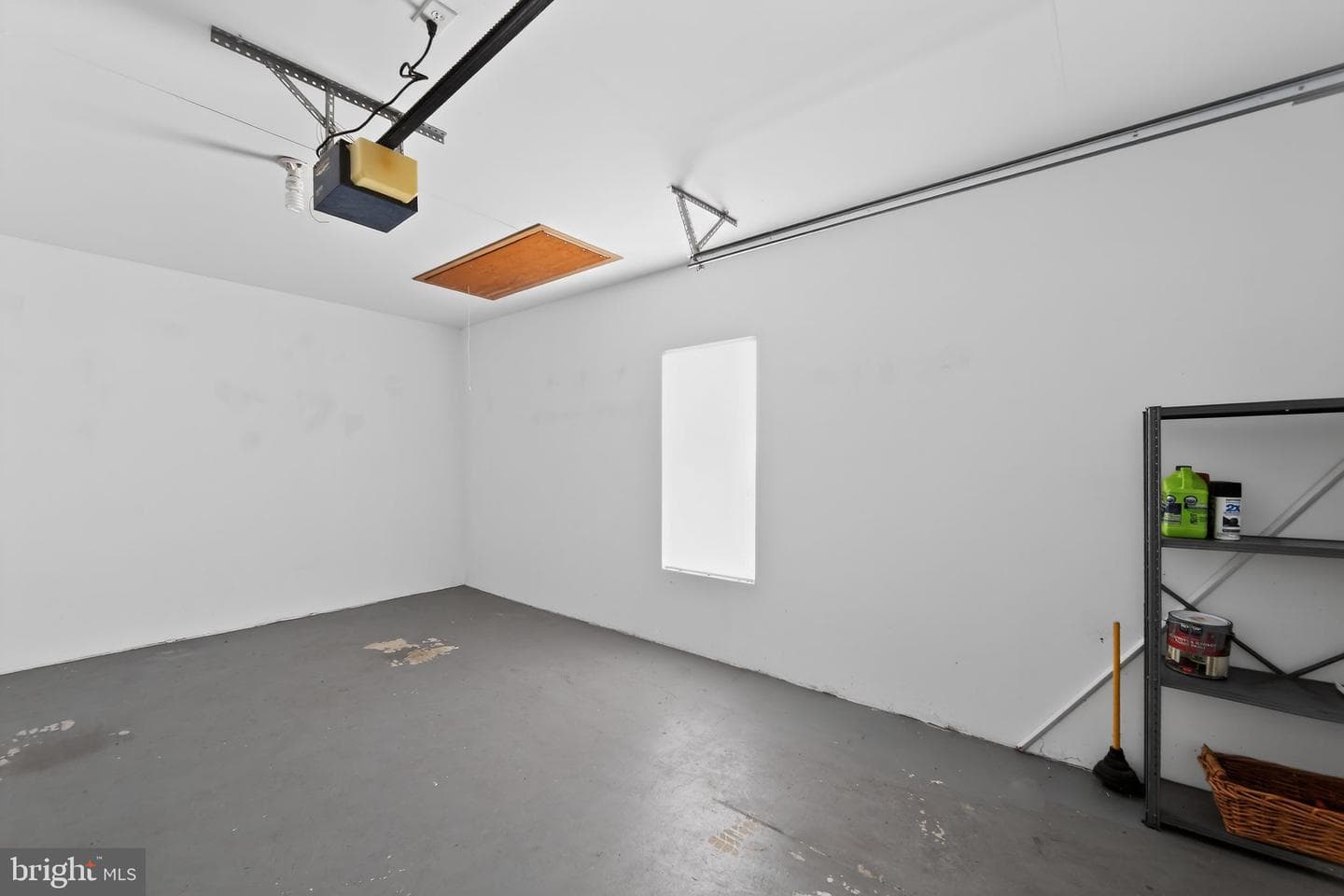 405 Village Way photo 28
