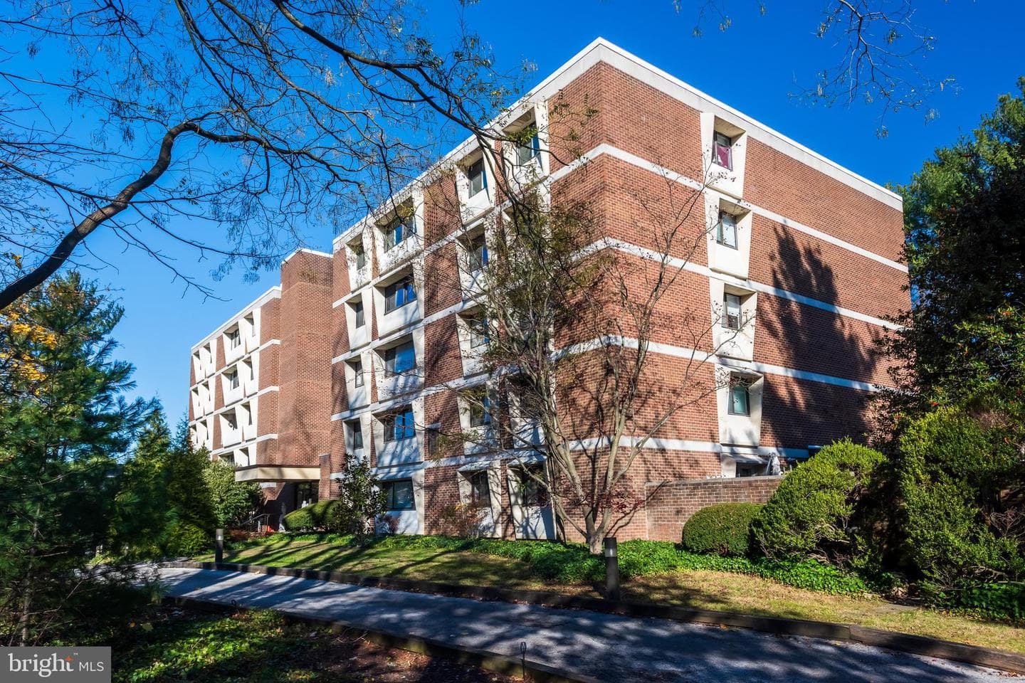 103 W Montgomery Avenue #1a photo 2
