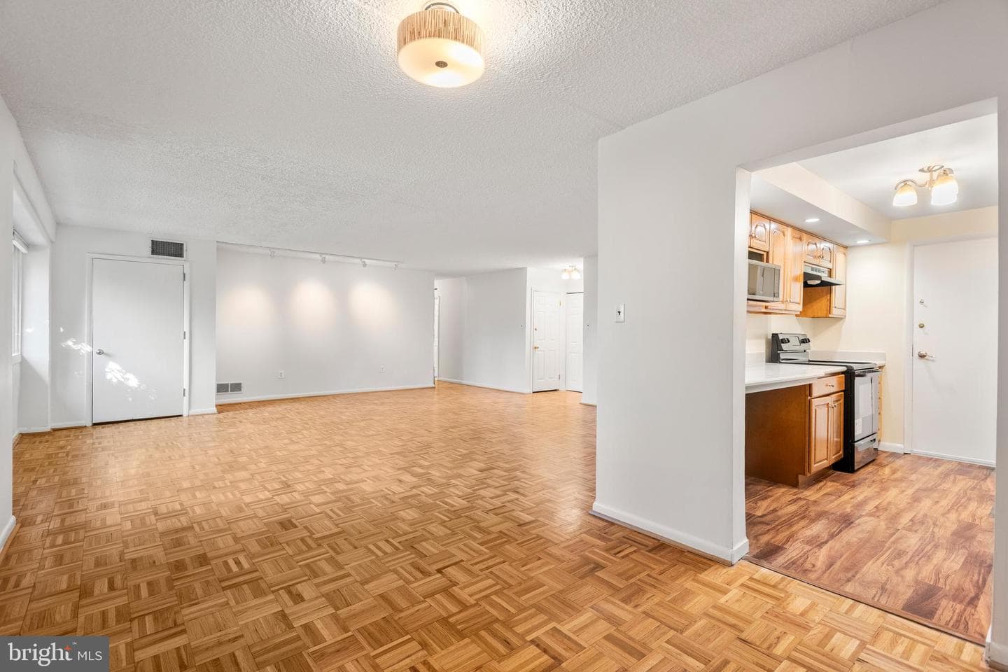 103 W Montgomery Avenue #1a photo 4