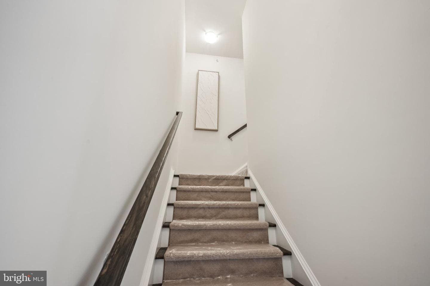 236 Chapel Court #32e photo 15
