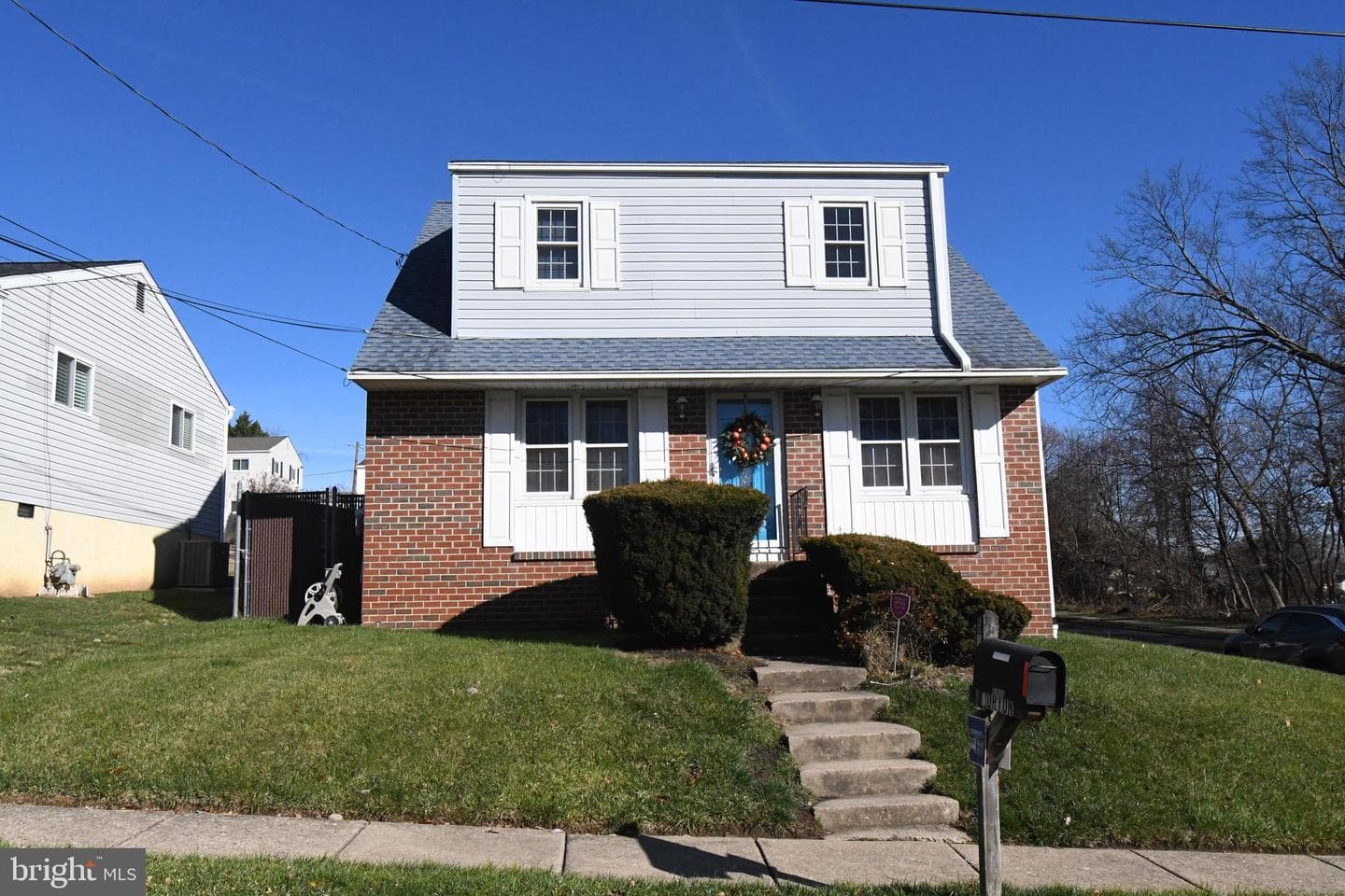 2803 Lamott Avenue photo 1