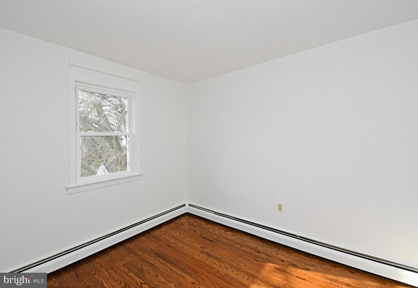 335 W 4th Avenue photo 35