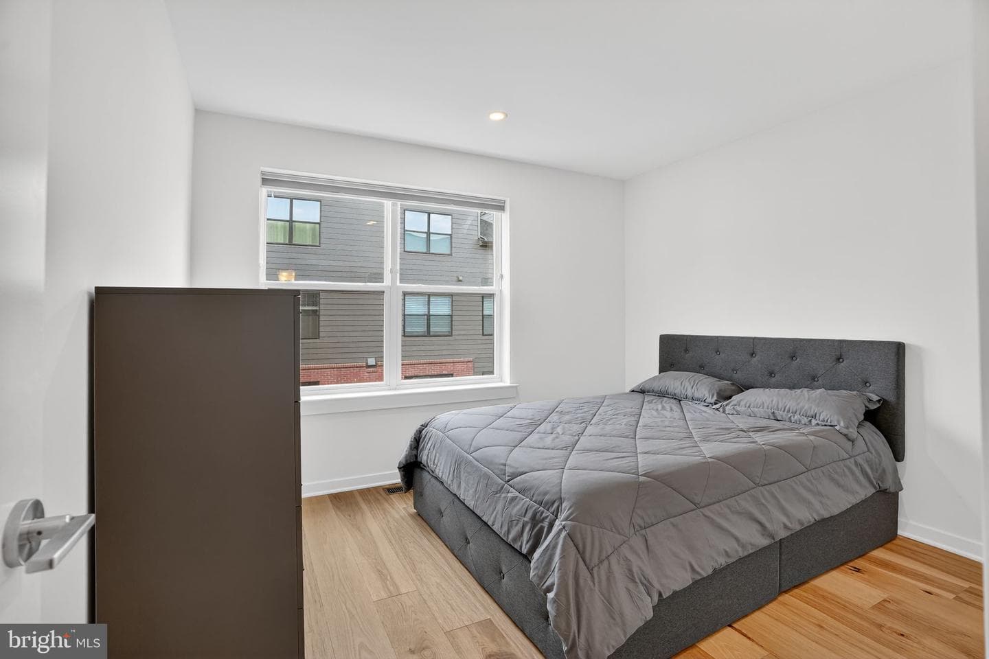 912 Riverplace Drive #m photo 18